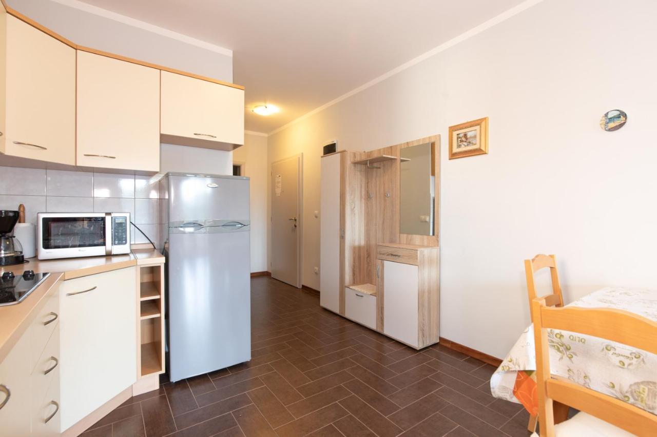 Apartments Bella Vista 크르크 외부 사진