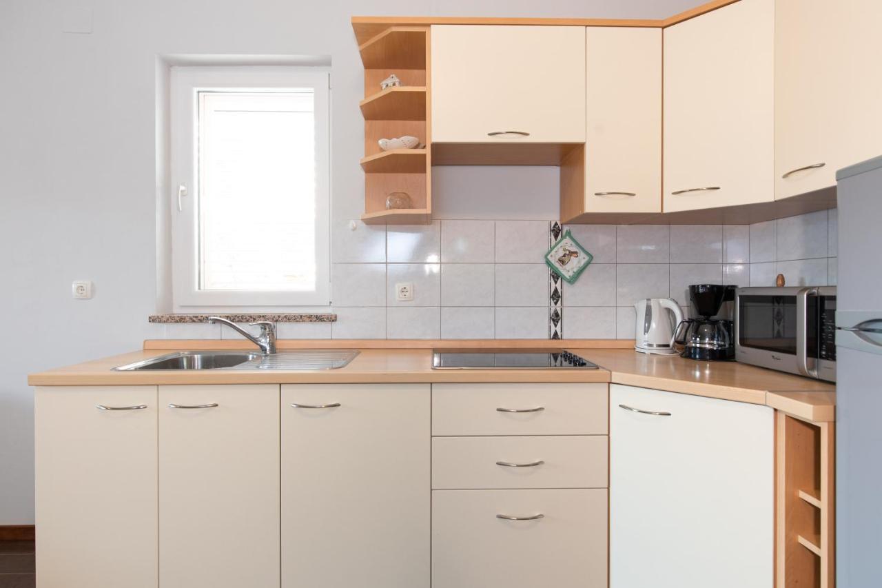 Apartments Bella Vista 크르크 외부 사진