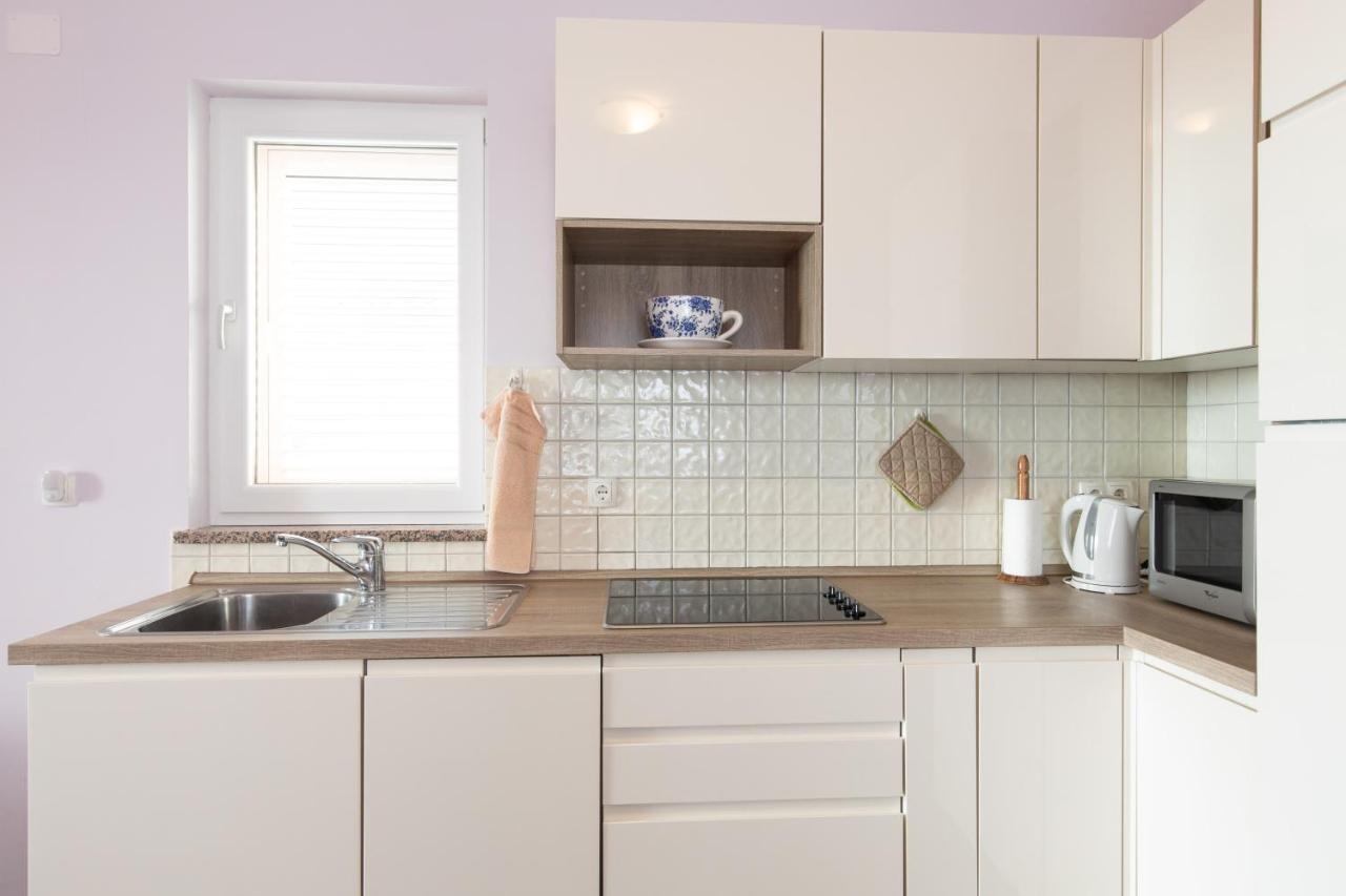 Apartments Bella Vista 크르크 외부 사진
