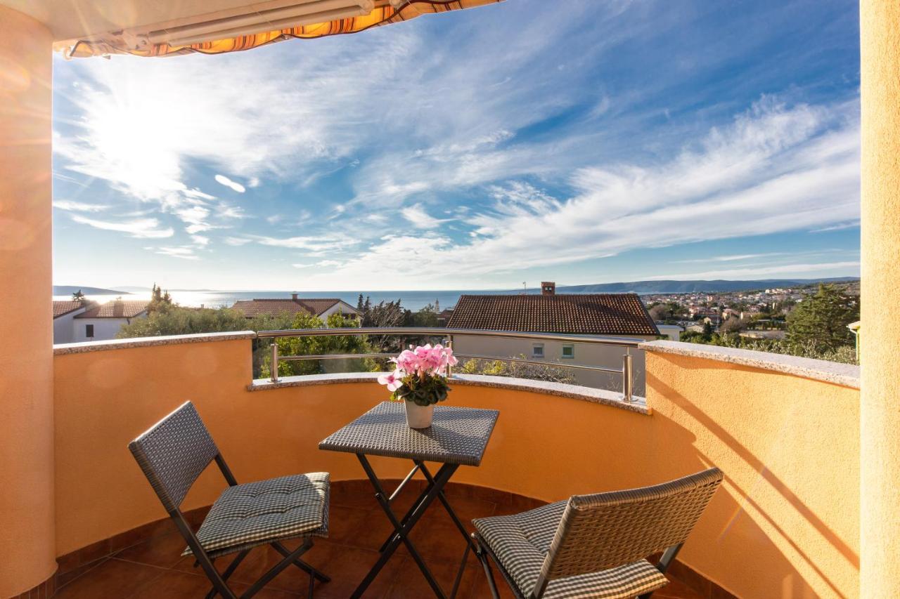 Apartments Bella Vista 크르크 외부 사진