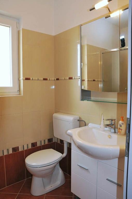 Apartments Bella Vista 크르크 외부 사진